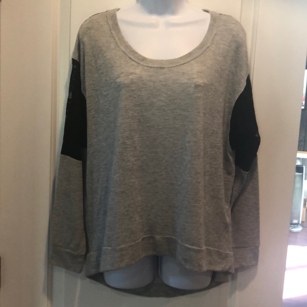 YOUNG AT HEART TOP, SMALL